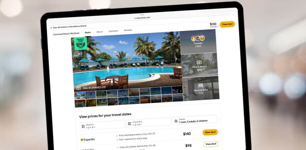 A travel review page of a resort